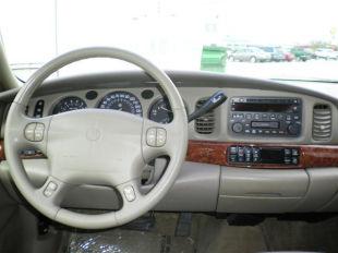 2003 Buick LeSabre SLT 25