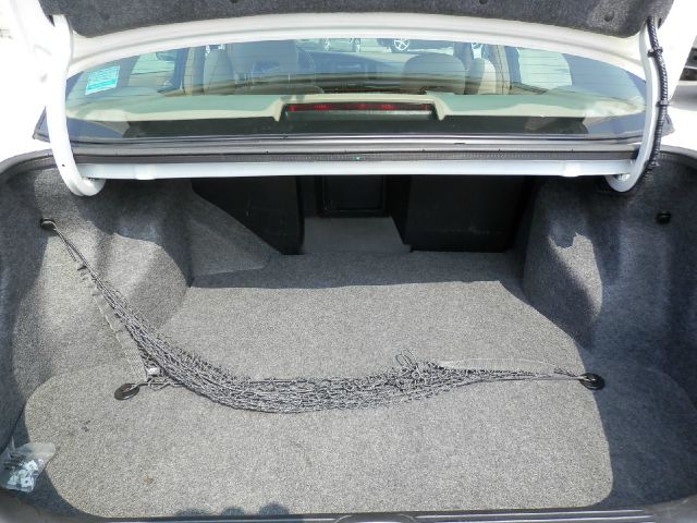 2004 Buick LeSabre SLT 25