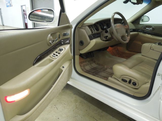 2004 Buick LeSabre SLT 25