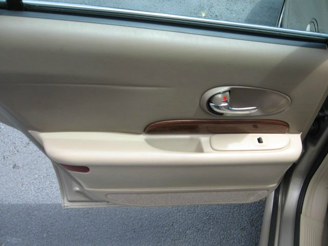 2005 Buick LeSabre 14 Box MPR