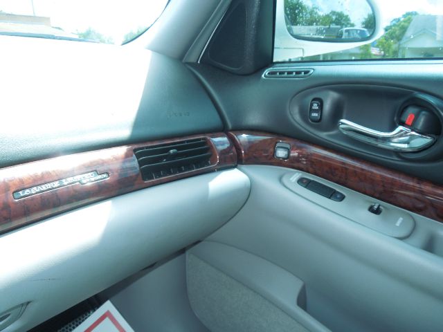 2005 Buick LeSabre SLT 25