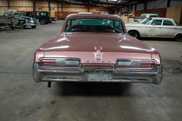 1962 Buick LeSabre 2-Dr. Hardtop Unknown
