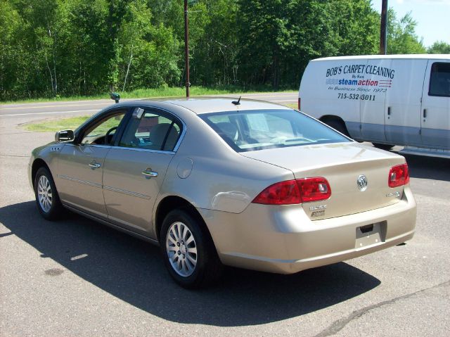 2006 Buick Lucerne GS 460 Sedan 4D