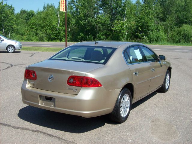 2006 Buick Lucerne GS 460 Sedan 4D