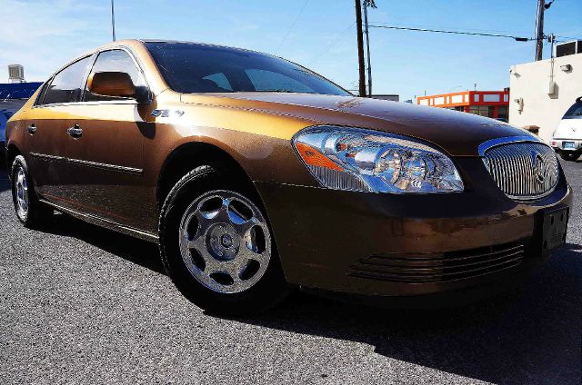 2006 Buick Lucerne GS 460 Sedan 4D