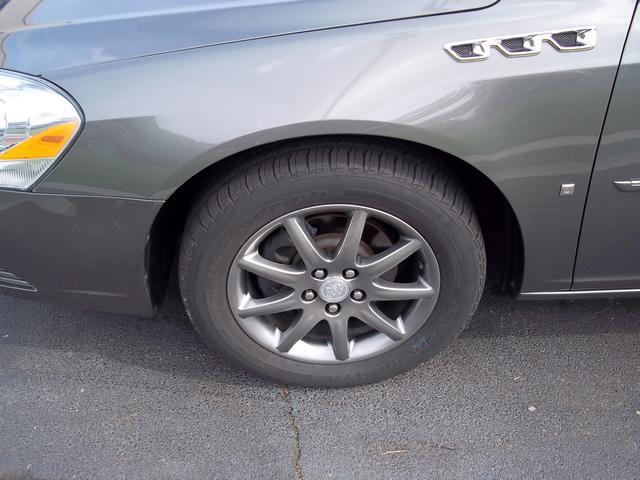 2006 Buick Lucerne All The Whistlesbells
