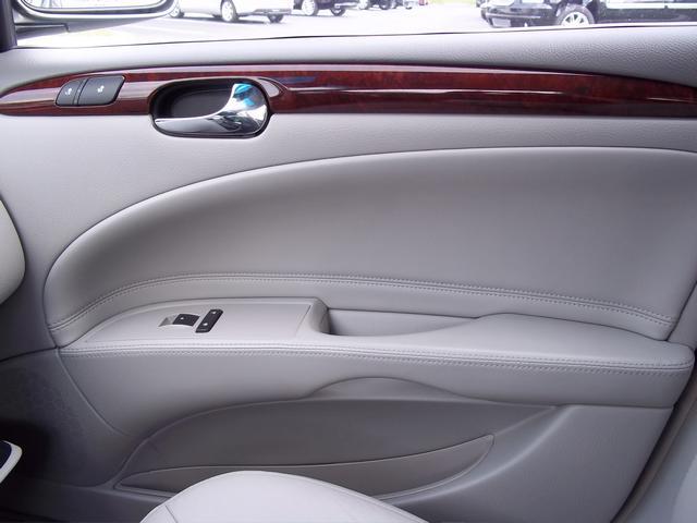 2006 Buick Lucerne All The Whistlesbells