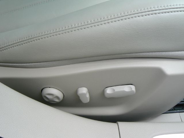 2006 Buick Lucerne Spyder Convertible
