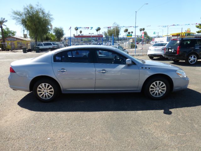 2006 Buick Lucerne GS 460 Sedan 4D
