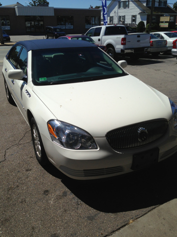 2006 Buick Lucerne GS 460 Sedan 4D