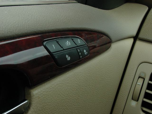 2006 Buick Lucerne MARK Levinson