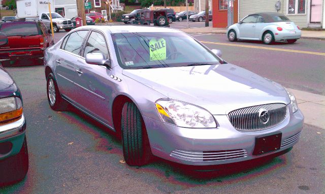 2006 Buick Lucerne GS 460 Sedan 4D