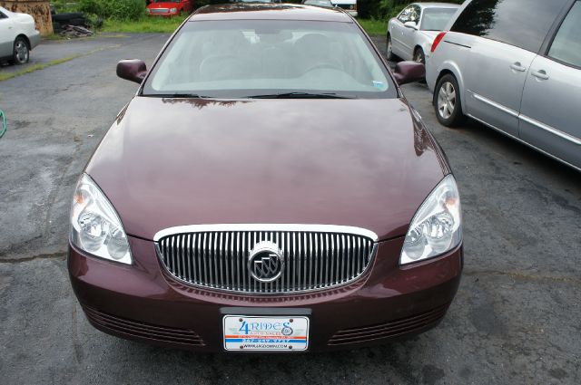 2006 Buick Lucerne GS 460 Sedan 4D