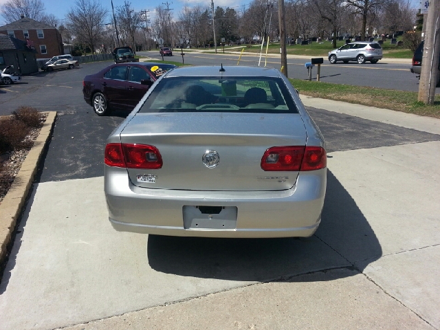 2007 Buick Lucerne GS 460 Sedan 4D