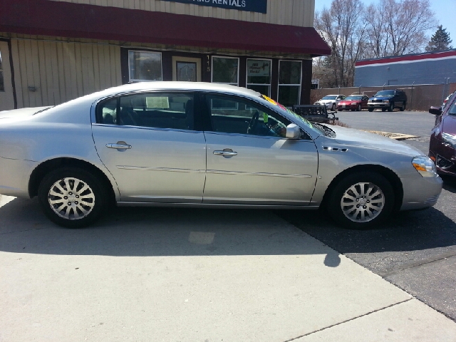 2007 Buick Lucerne GS 460 Sedan 4D