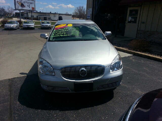 2007 Buick Lucerne GS 460 Sedan 4D