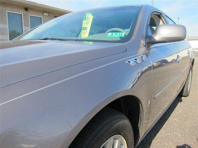 2007 Buick Lucerne GS 460 Sedan 4D