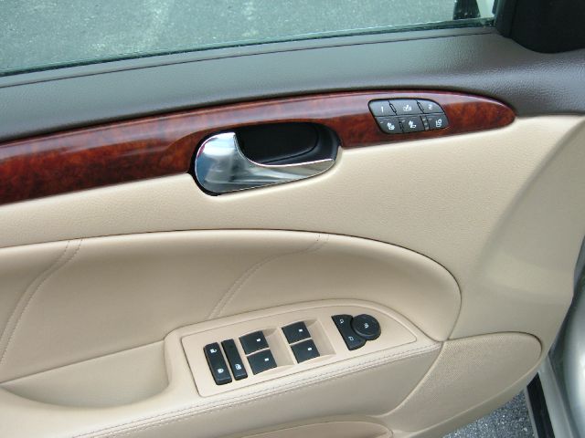 2007 Buick Lucerne MARK Levinson