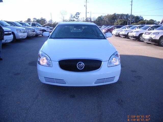 2007 Buick Lucerne All The Whistlesbells