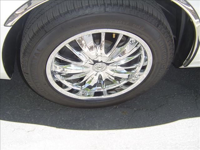 2007 Buick Lucerne All The Whistlesbells