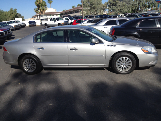 2007 Buick Lucerne GS 460 Sedan 4D