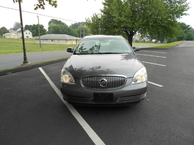 2007 Buick Lucerne GS 460 Sedan 4D