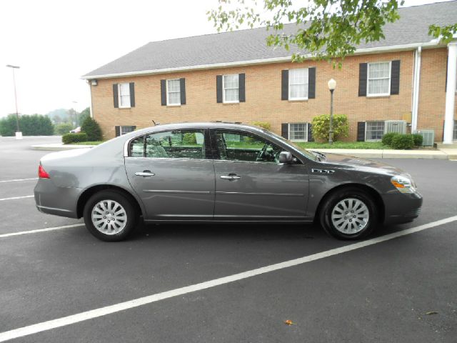 2007 Buick Lucerne GS 460 Sedan 4D