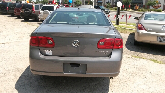 2007 Buick Lucerne GS 460 Sedan 4D