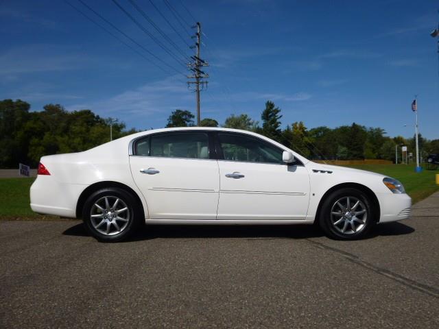 2008 Buick Lucerne Unknown