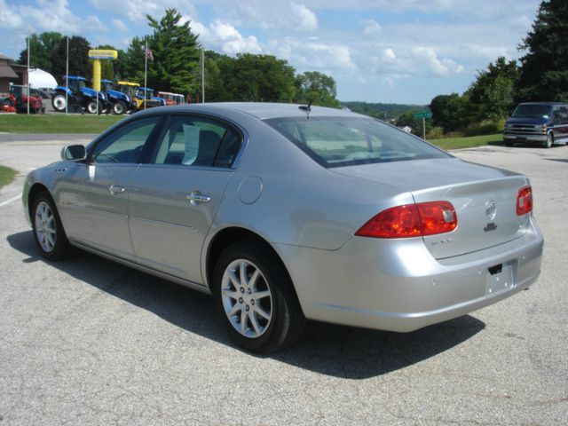 2008 Buick Lucerne All The Whistlesbells