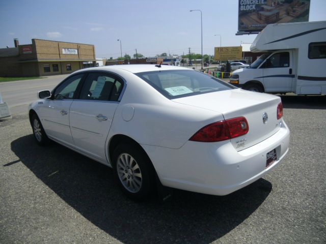 2008 Buick Lucerne GS 460 Sedan 4D