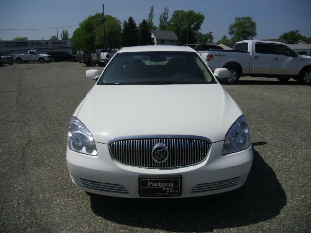2008 Buick Lucerne GS 460 Sedan 4D