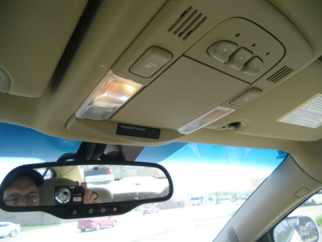 2008 Buick Lucerne GS 460 Sedan 4D