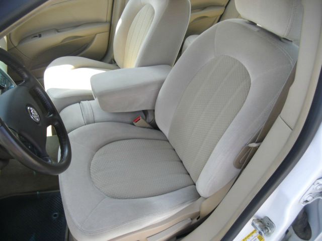 2008 Buick Lucerne GS 460 Sedan 4D