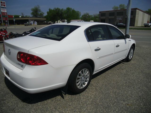 2008 Buick Lucerne GS 460 Sedan 4D