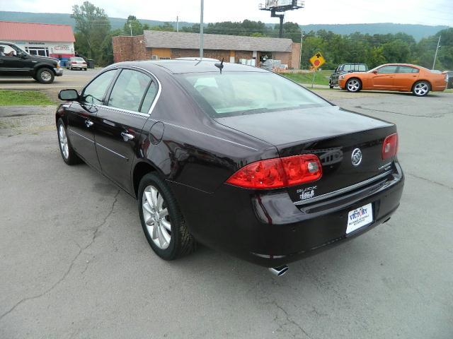 2008 Buick Lucerne GL Sedan 4D