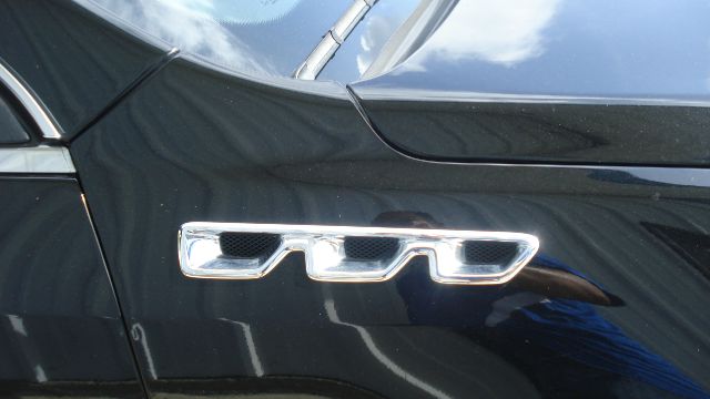 2008 Buick Lucerne GS 460 Sedan 4D