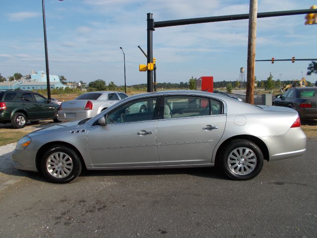 2008 Buick Lucerne GS 460 Sedan 4D