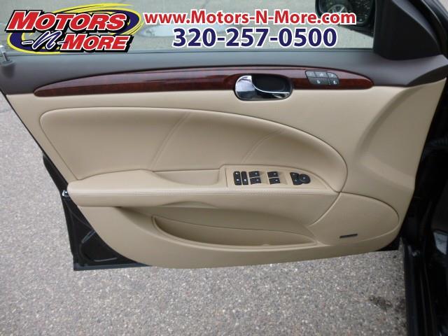 2008 Buick Lucerne Unknown