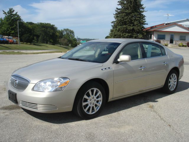 2009 Buick Lucerne 5dr CVT EX Hatchback