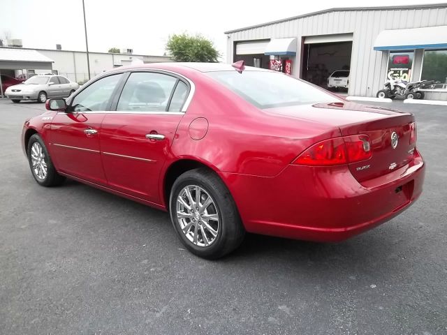 2009 Buick Lucerne 4x4 Xtended Cab
