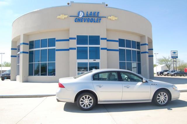 2010 Buick Lucerne Unknown