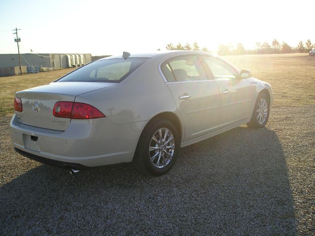 2011 Buick Lucerne 4WD Dbl V6 4x4 Truck