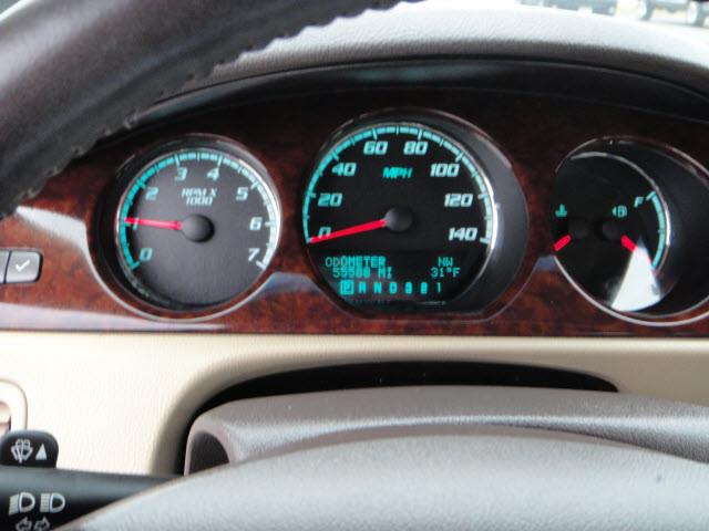 2011 Buick Lucerne 4WD Dbl V6 4x4 Truck