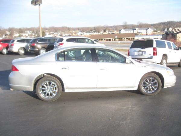 2011 Buick Lucerne 4WD Dbl V6 4x4 Truck