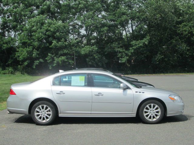 2011 Buick Lucerne All The Whistlesbells