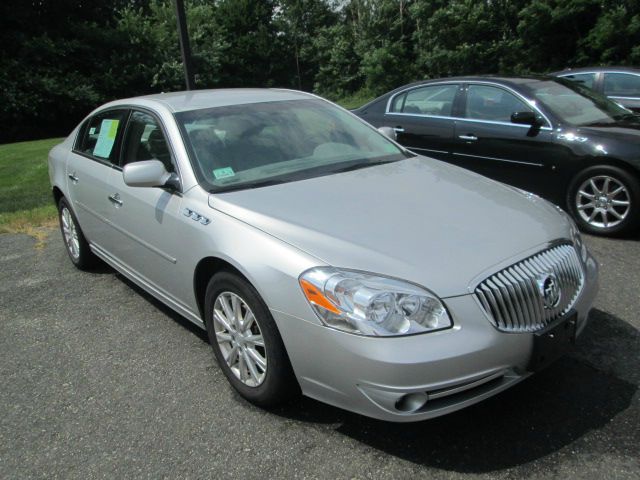 2011 Buick Lucerne All The Whistlesbells