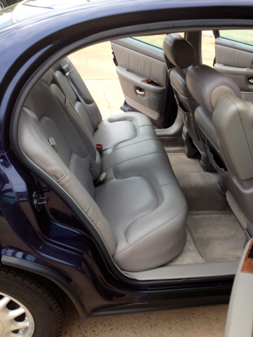 1999 Buick Park Avenue Base