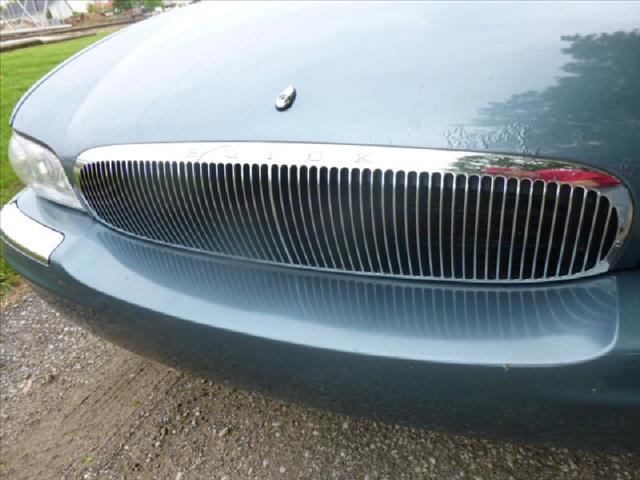 1999 Buick Park Avenue Laranie