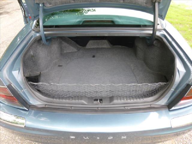 1999 Buick Park Avenue Laranie